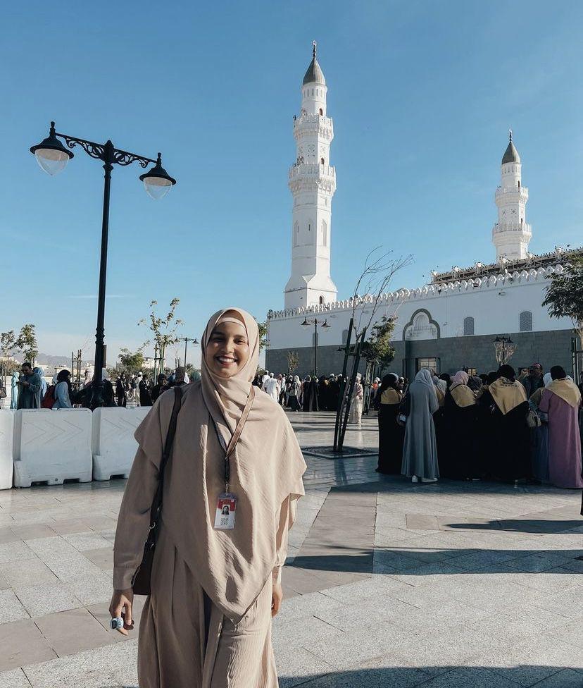 momen Yunita Siregar ibadah umrah (instagram.com/yunitasiregar)