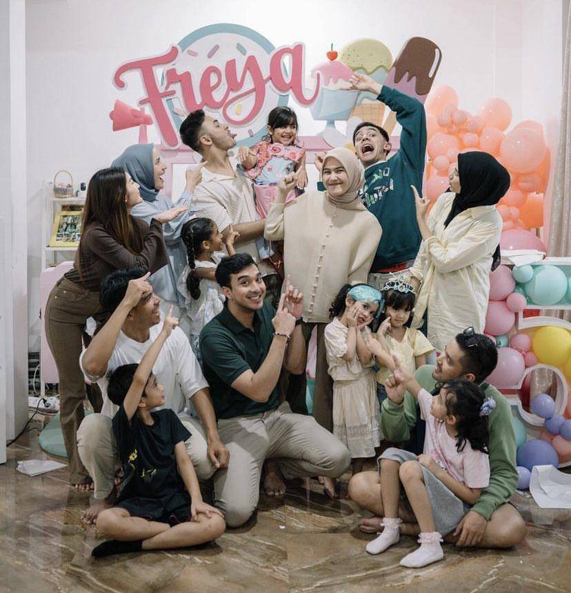 potret perayaan ultah ke-5 Freya anak Dwi Handa (instagram.com/annissanns)
