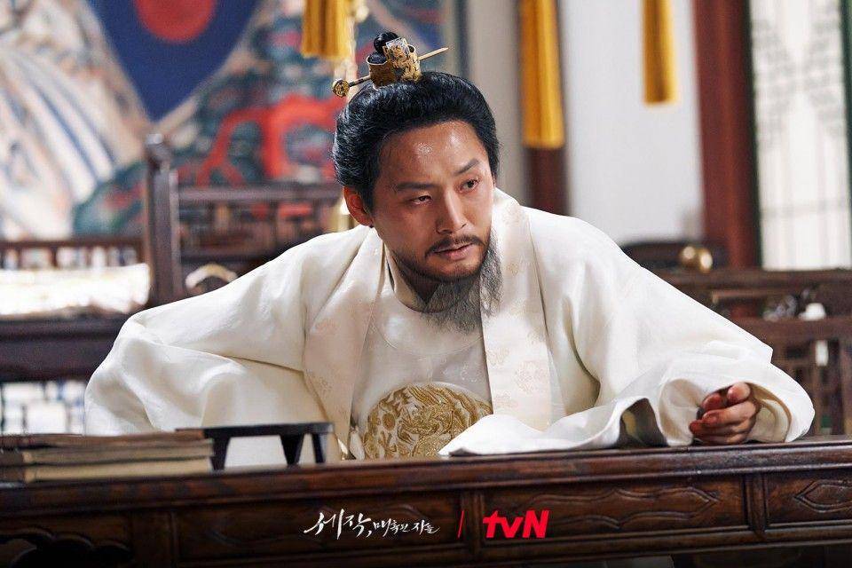 cuplikan Choi Dae Hoon di drakor Captivating the King (dok. tvN/세작, 매혹된 자들)