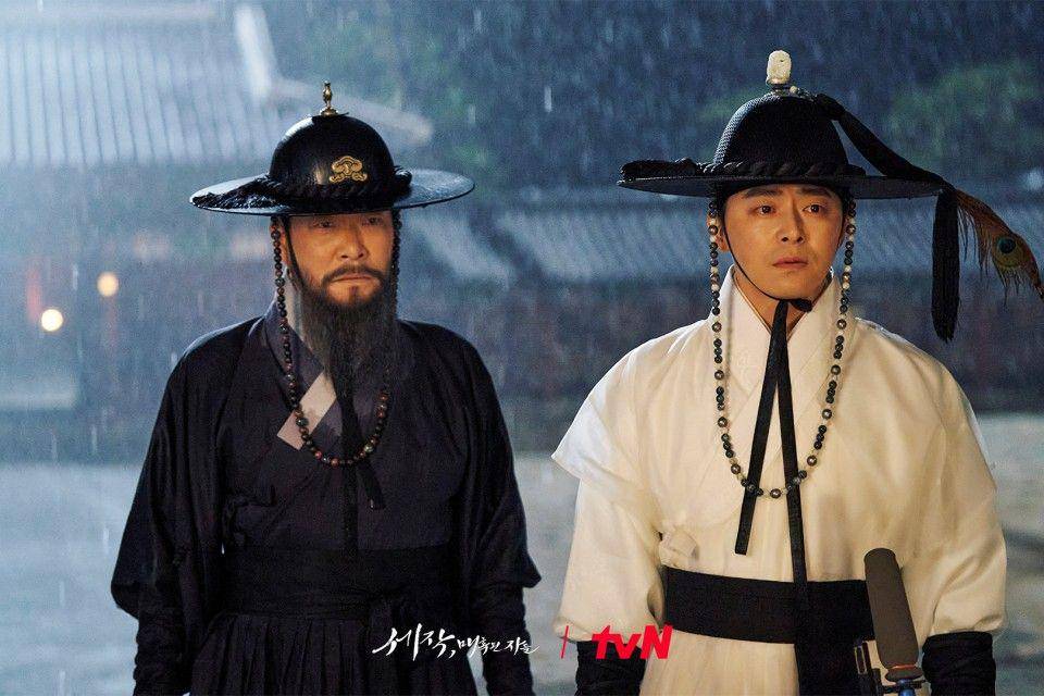 cuplikan Son Hyun Joo dan Jo Jung Suk di drakor Captivating the King (dok. tvN/세작, 매혹된 자들)