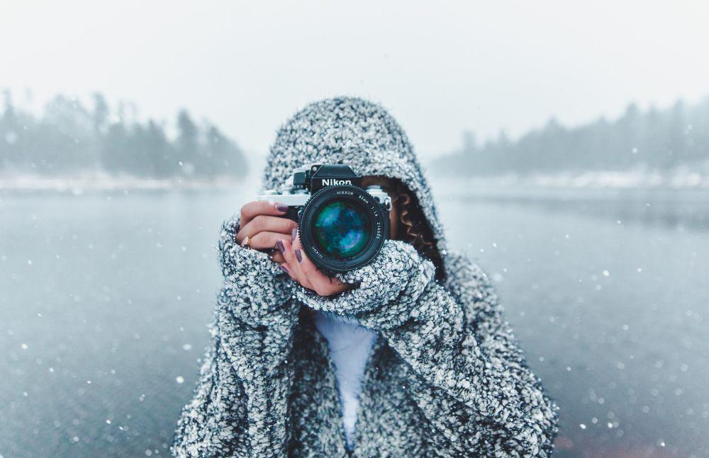 Rekomendasi 5 Kamera Mirrorless untuk Pecinta Aktivitas Outdoor