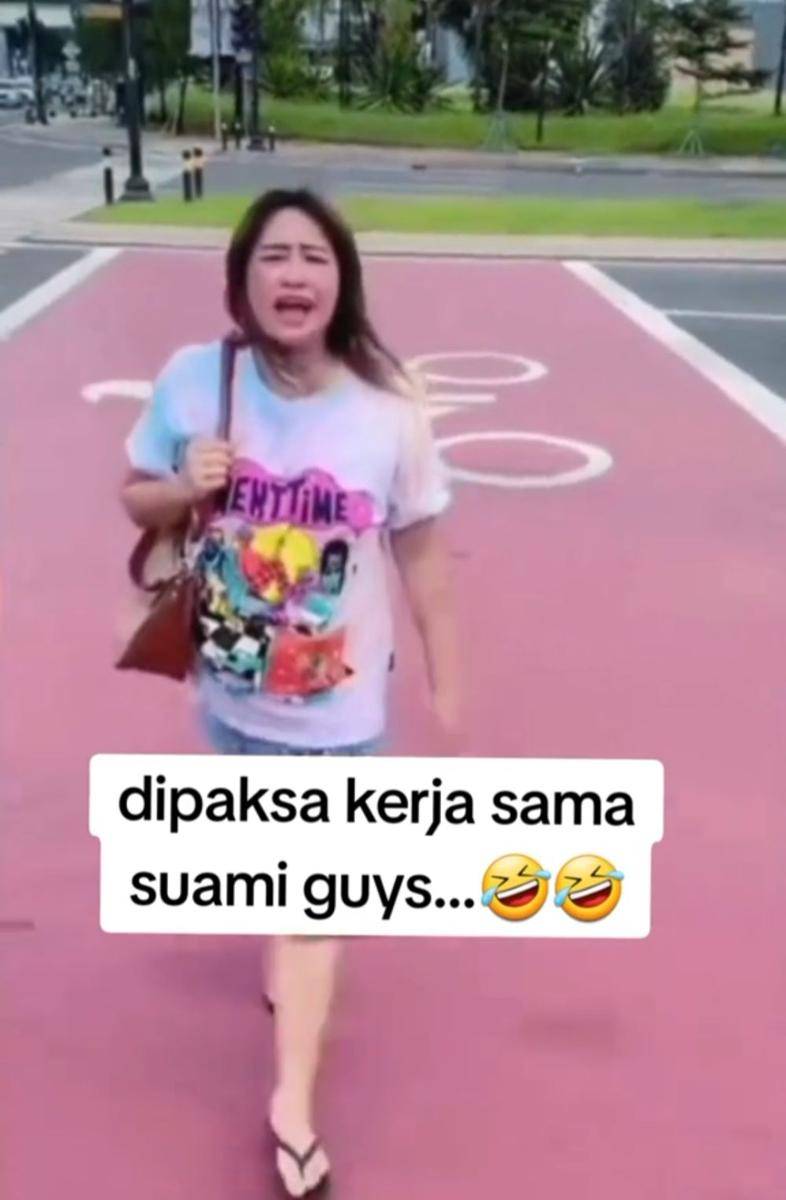 Pinkan Mambo (instagram.com/@pingkanmambo_reborn)