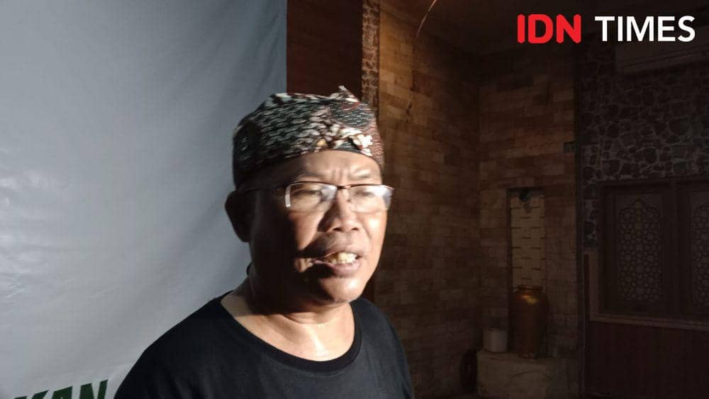 Presidium Timnas AMIN Sapto Widodo saat ditemui di Posko Pemenangan AMIN. (IDN Times/Fariz Fardianto)