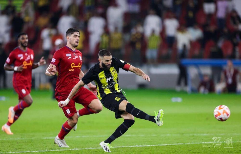 Ribut di Al-Ittihad, Benzema Cabut Duluan saat Latihan
