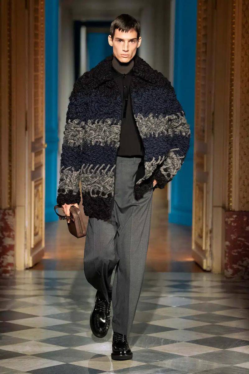 Valentino Menswear F/W '24 di Paris Fashion Week 2024 (dok. Valentino)