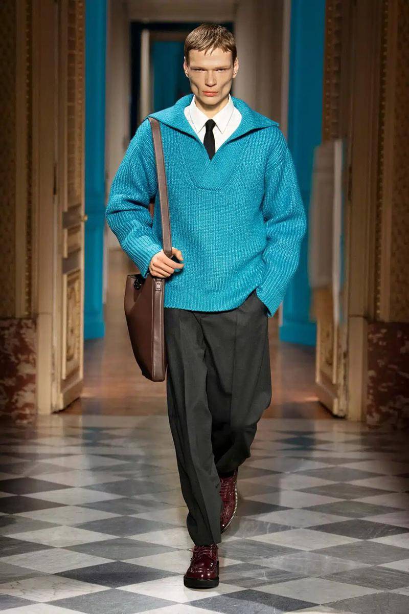 Valentino Menswear F/W '24 di Paris Fashion Week 2024 (dok. Valentino)