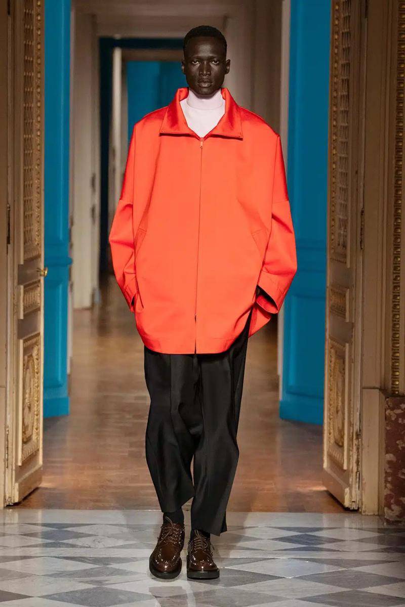 Valentino Menswear F/W '24 di Paris Fashion Week 2024 (dok. Valentino)