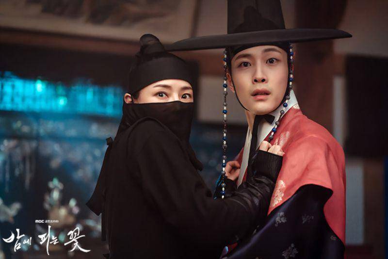 cuplikan drakor Knight Flower (dok. MBC/Knight Flower)