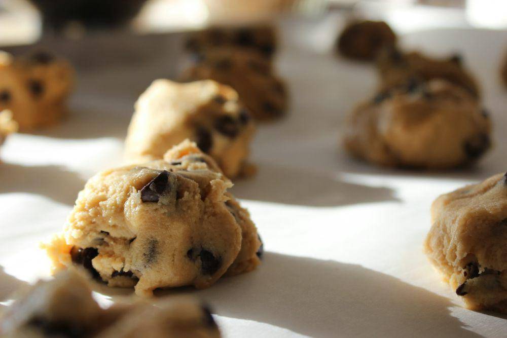 ilustrasi adonan cookies (Unsplash/Pam Menegakis)