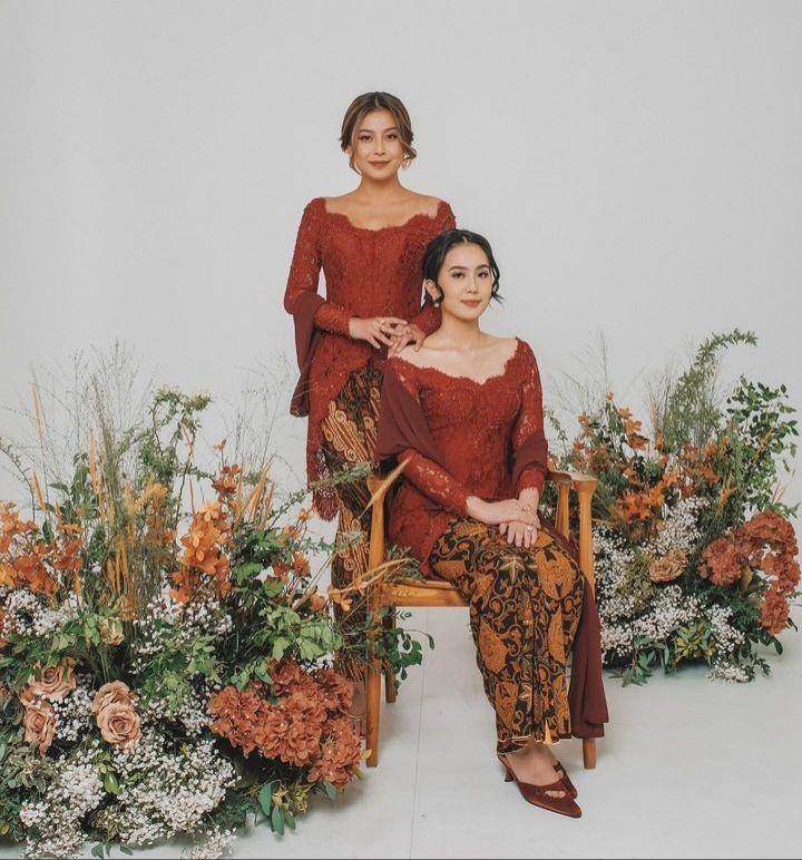 Pemotretan keluarga Karin (Instagram.com/narinkovilda)