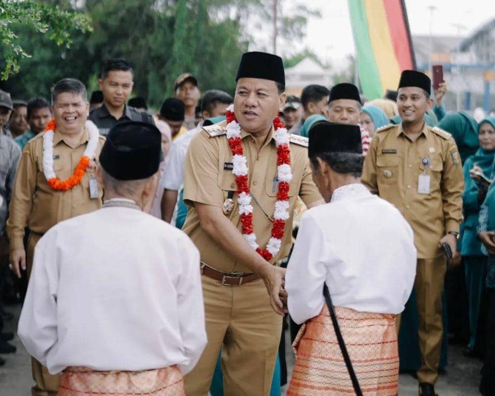 Bupati Kuansing Suhardiman Amby (IDN Times/ IG dt.panglimodalamofficial)
