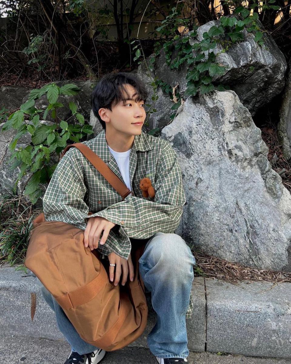 potret Jeonghan SEVENTEEN (instagram.com/jeonghaniyoo_n)