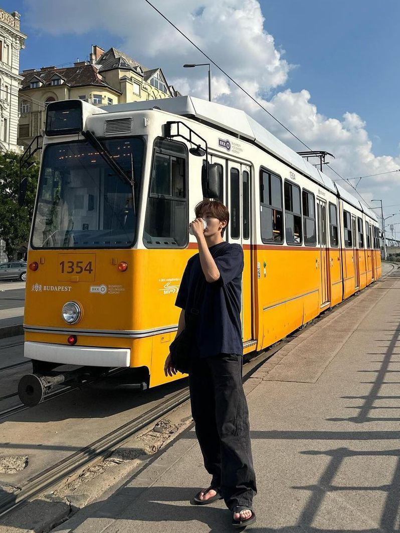 potret Seungkwan SEVENTEEN (instagram.com/pledis_boos)