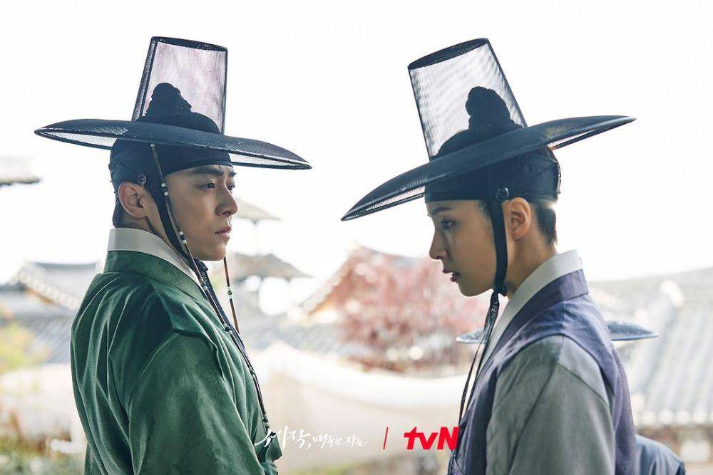 cuplikan Jo Jung Suk dan Shin Se Kyung di drakor Captivating the King (instagram.com/tvn_drama)