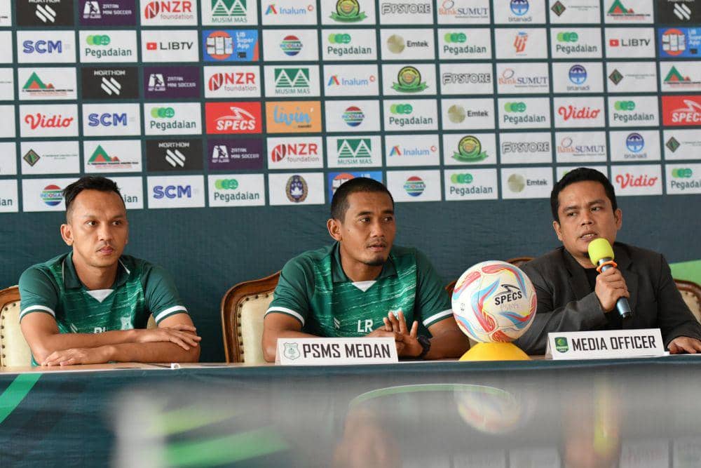 Caretaker Pelatih PSMS Legimin Rahardjo dan Rachmad Hidayat (Dok.PSMS)
