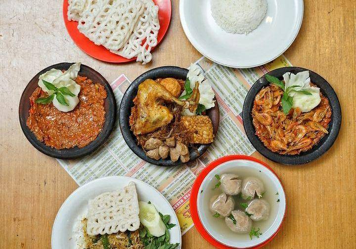Warung Bu Kris (instagram.com/warungbukris)