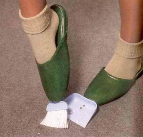 foto random dan kocak soal sepatu (reddit.com/user/Zedrig)
