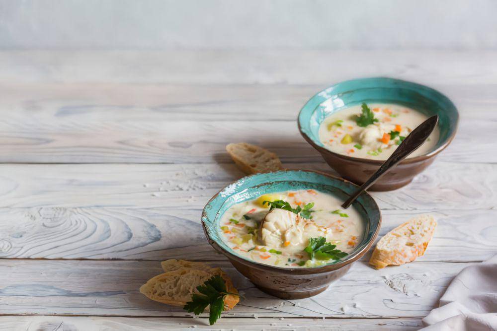 potret fiskesuppe (istockphoto.com/olgamazyarklna)