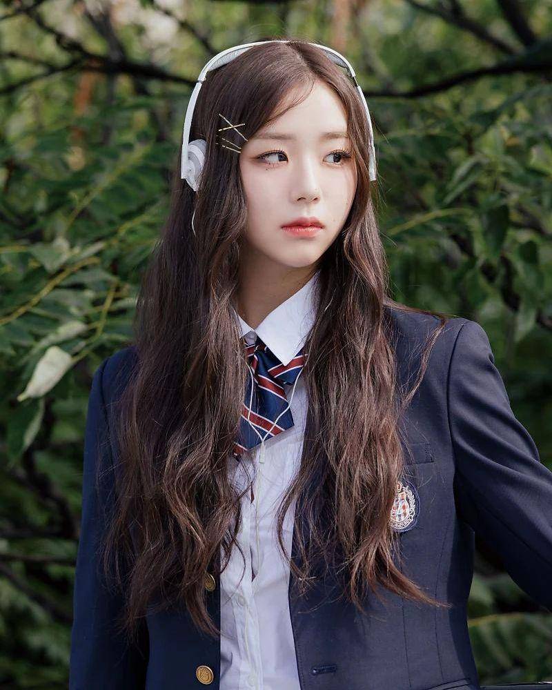 potret Chaeyeon TripleS (instagram.com/triplescosmos)