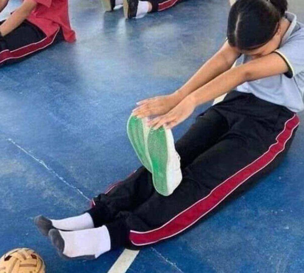 foto random dan kocak soal sepatu (reddit.com/user/northead)