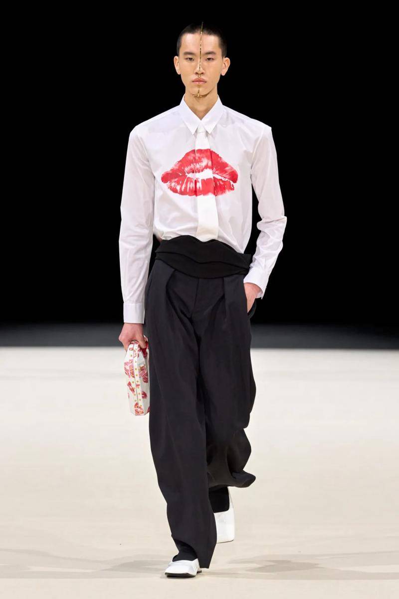 Balmain Menswear F/W 2024 di Paris Fashion Week 2024 (dok. Balmain)