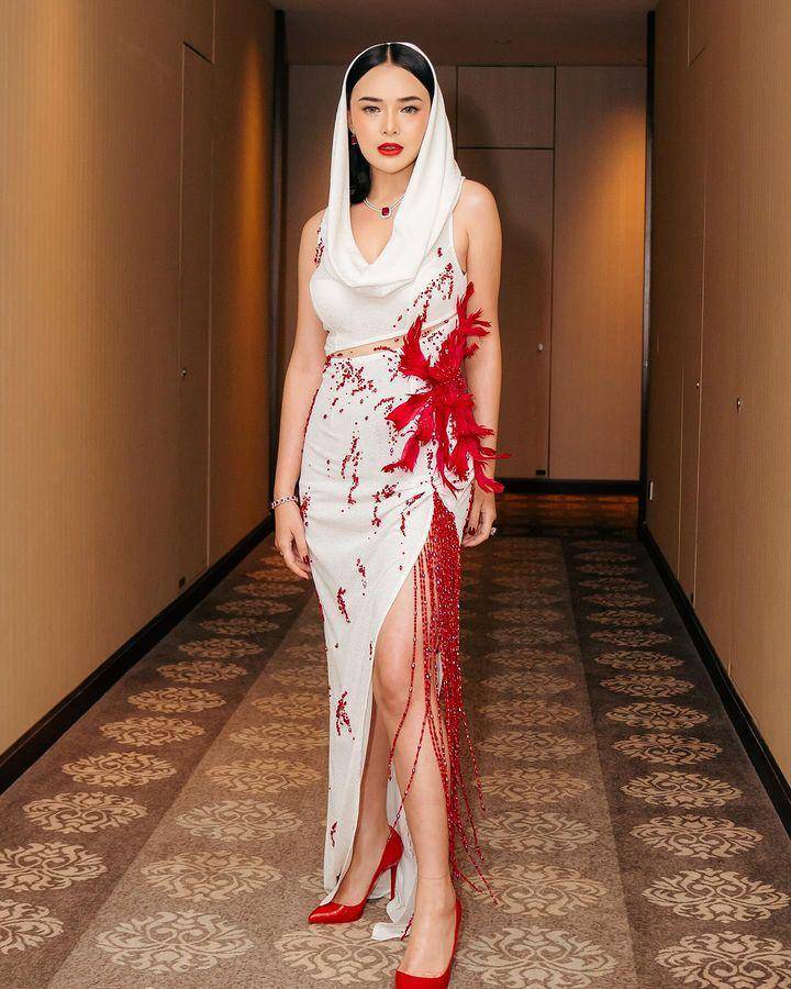 OOTD Amanda Manopo (instagram.com/philipekarunia)