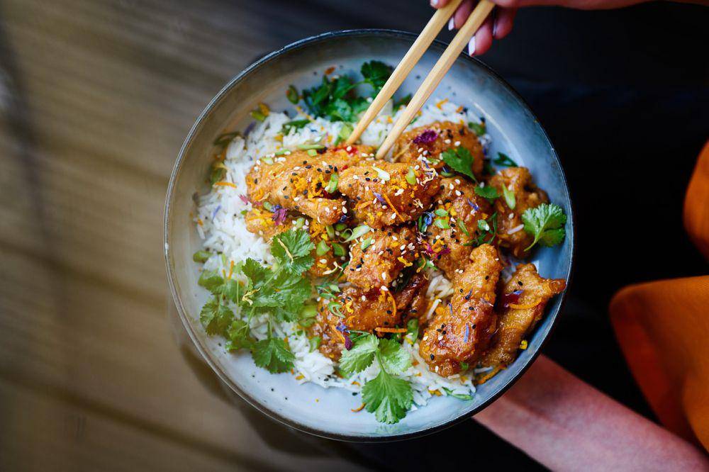 ayam goreng saus madu ala Korea (pixabay.com/joannawielgosz)