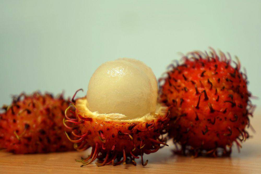 buah rambutan yang dikupas (pixabay.com/6437364)