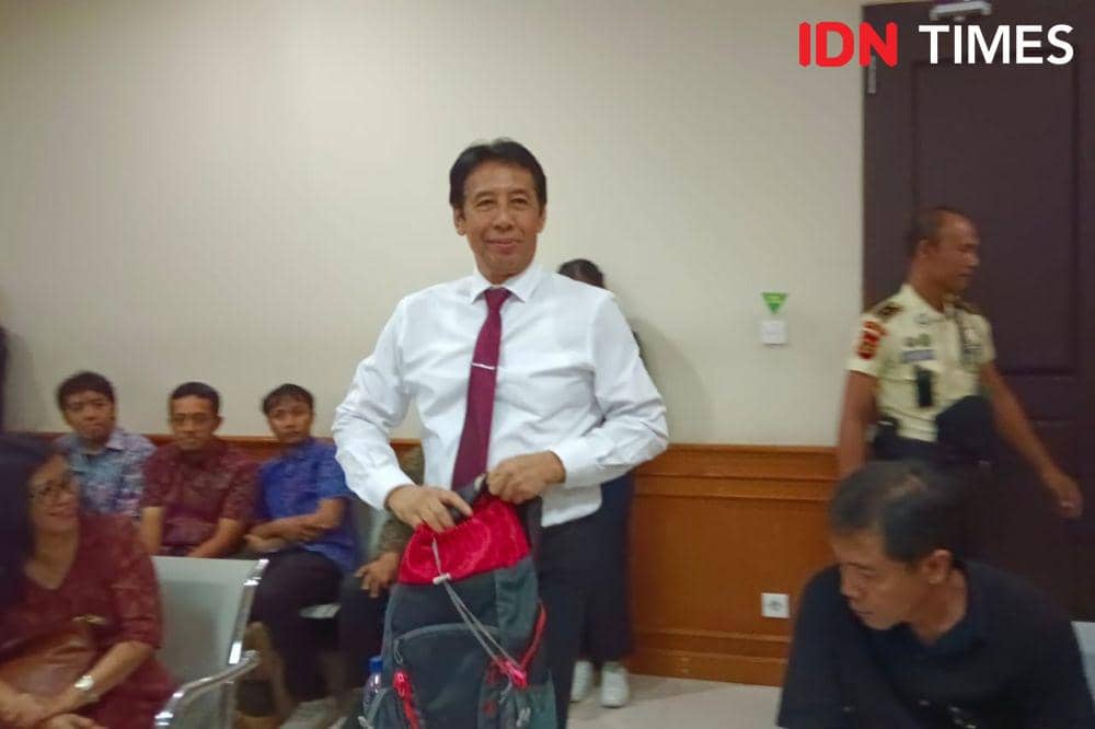Mantan Rektor Unud Dituntut 6 Tahun Penjara