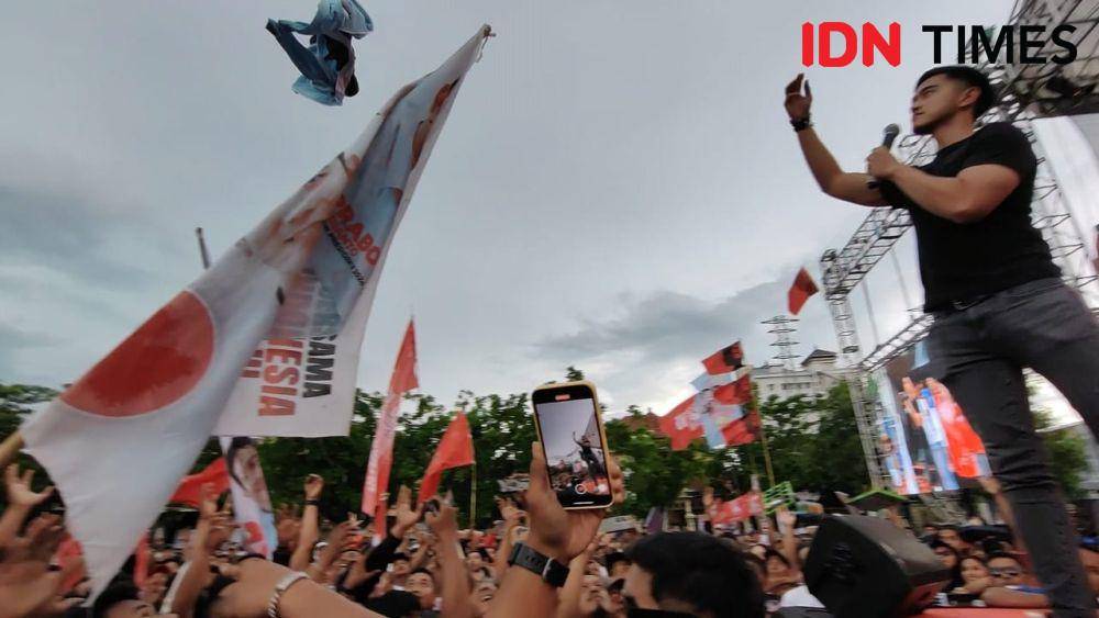 Ketum PSI Kaesang Pangarep kampanye terbuka di Solo. (IDN Times/Larasati Rey)