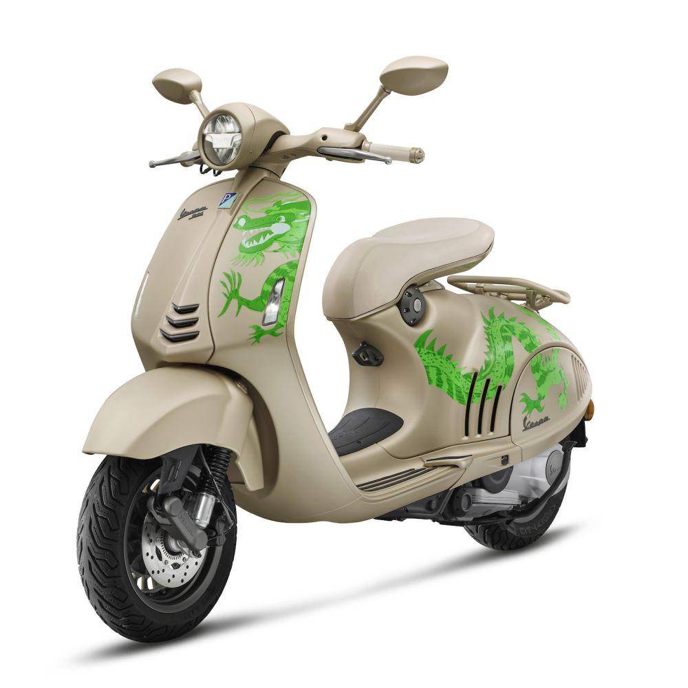 Cuma diproduksi 1.888 unit (Vespa)