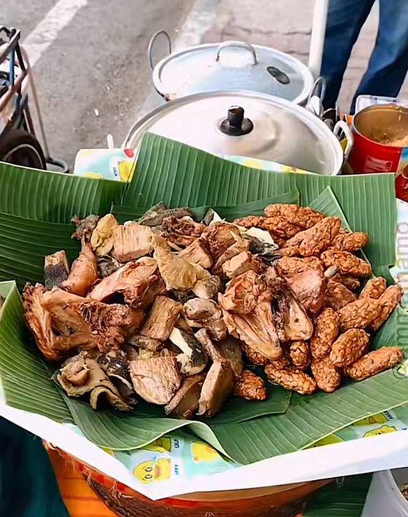 Nasi buk bu Matirah Malang. Tiktok/ammamamo