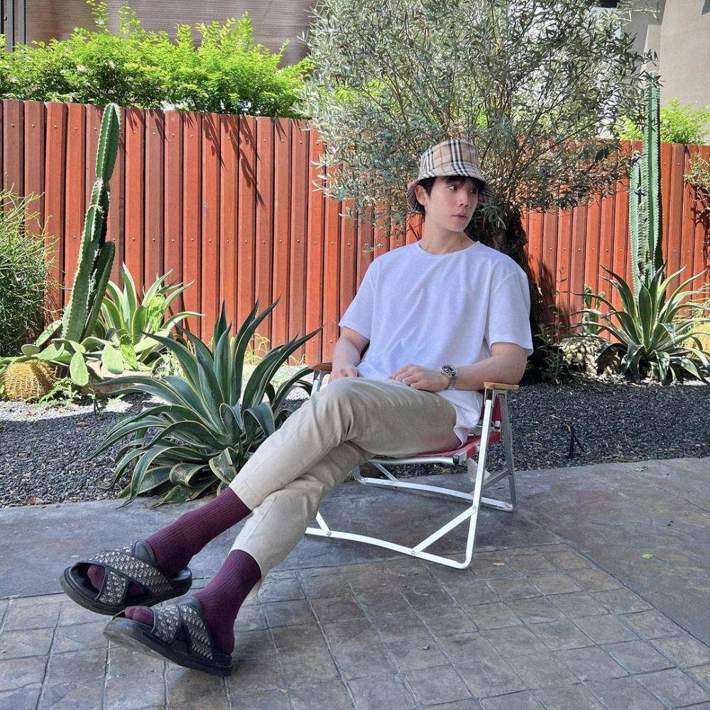 OOTD bucket hat ala Jimmy Potiwihok (instagram.com/jimmyyjp)
