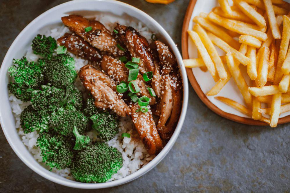 Resep Rice Bowl Ayam Teriyaki, Ide Sarapan yang Mengenyangkan