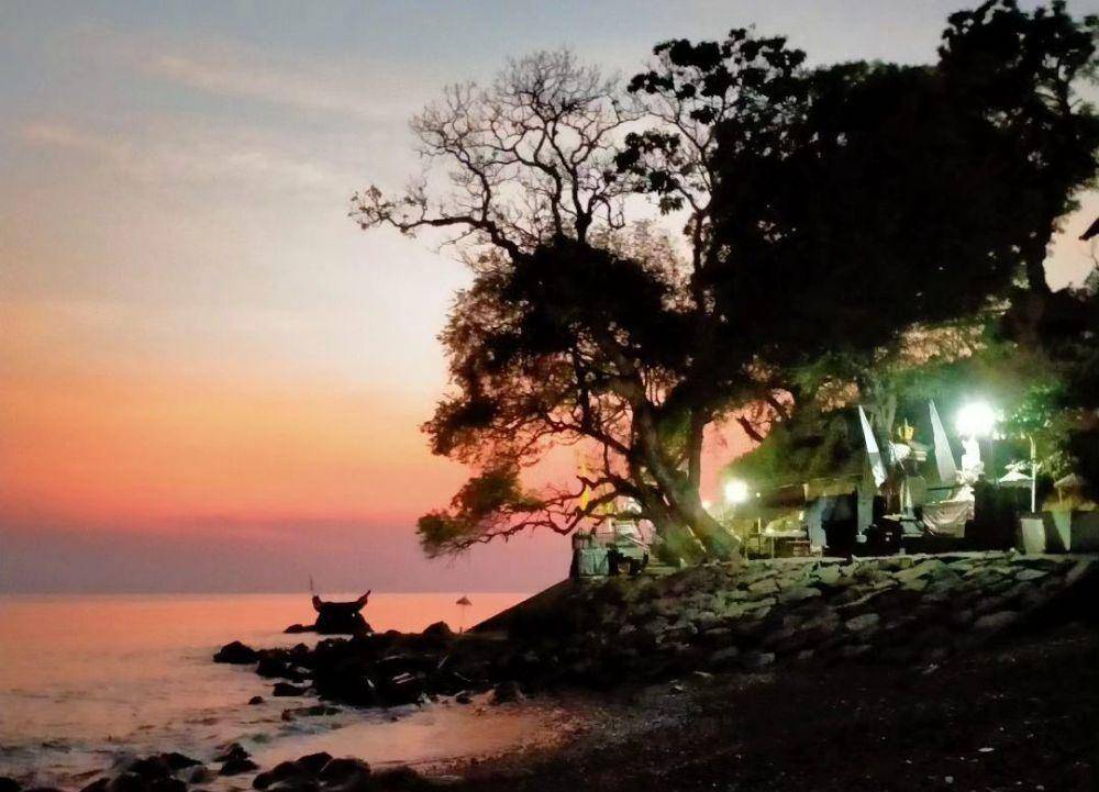 Pura Ponjok Batu. (Instagram.com/santiyasam)