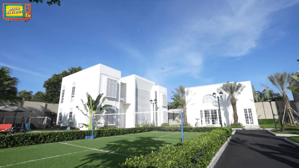 desain rumah mewah Ustaz Solmed (youtube.com/MAIA ALELDUL TV)