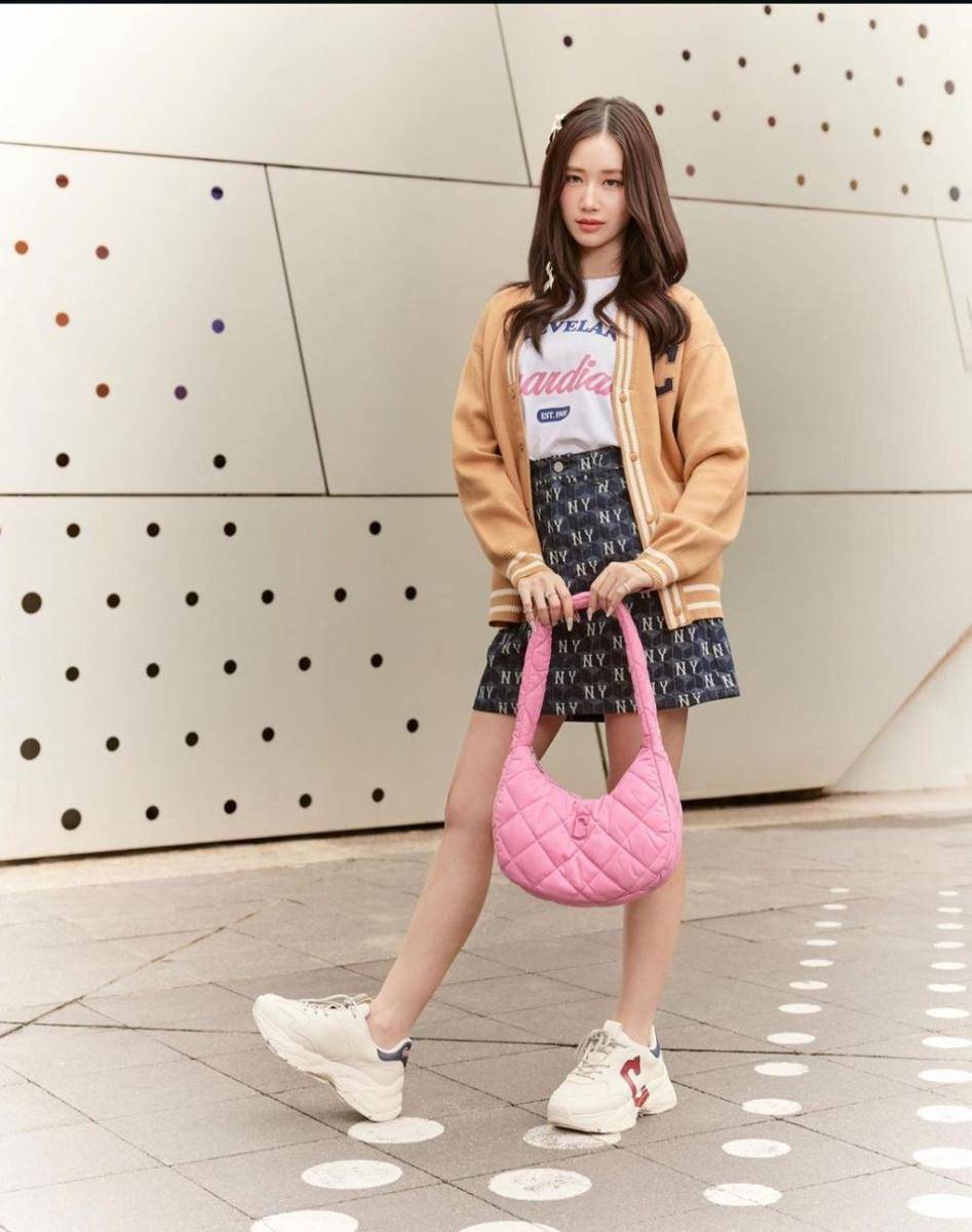 OOTD ala Jane Ramidah(instagram.com/janeeyeh)