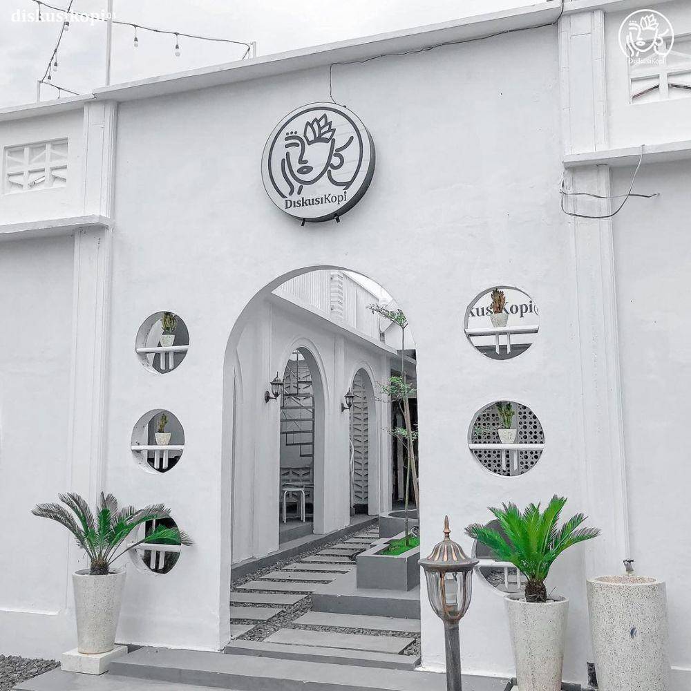 Diskusi Kopi, Gresik (instagram.com/diskusikopi_gresik)