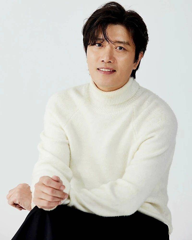Park Hee Soon (instagram.com/park_hee_soon)