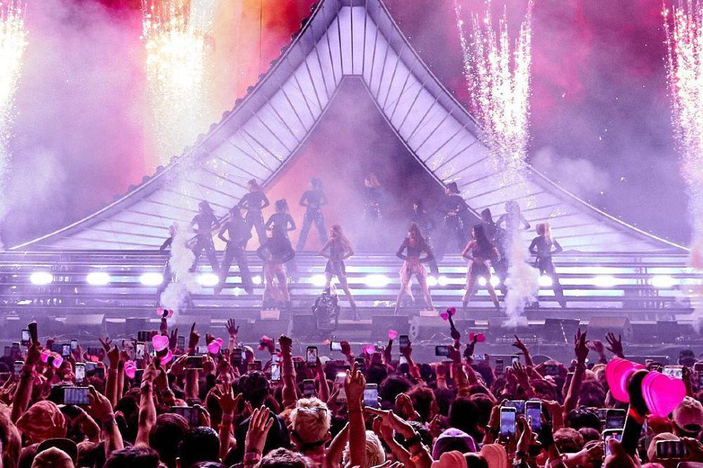 Tendensi Merendahkan Fans KPop, Ada Kaitannya dengan Bias Gender