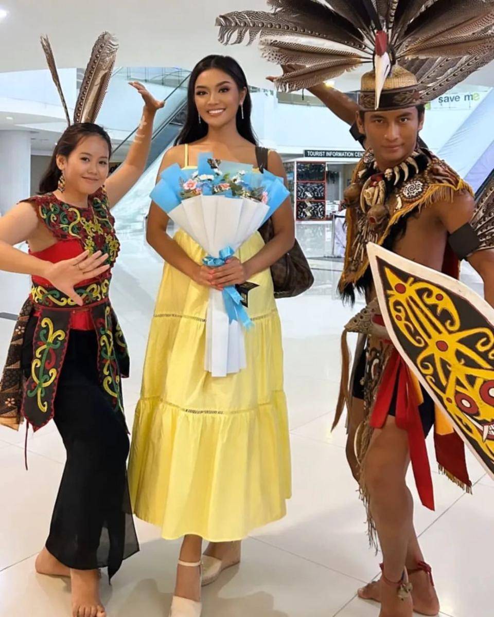 Potret Kunjungan Puteri Indonesia 2023 Farhana Nariswari ke Kaltim (Instagram.com/kalimantan.pageants)