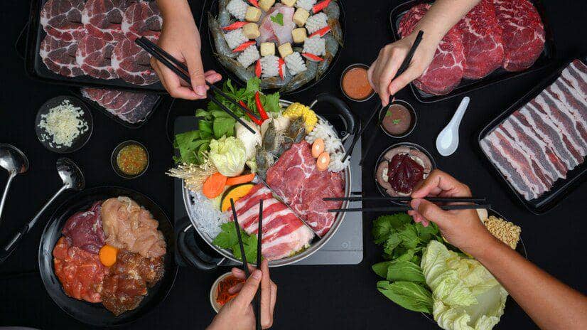 ilustrasi all you can eat (freepik.com/ thanyakij-12)