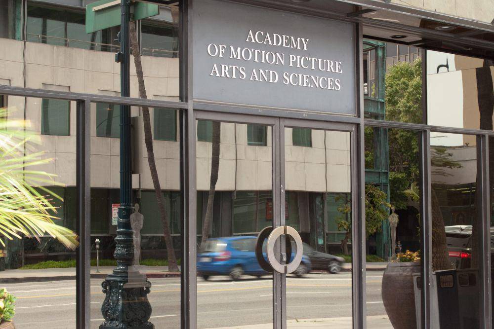 Kantor Pusat Academy of Motion Picture Arts and Sciences di 8949 Wilshire Boulevard, Beverly Hills, California, Amerika Serikat (commons.wikimedia.org/Downtowngal)