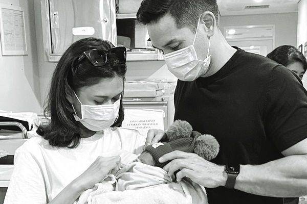 alasan Nana Mirdad tak adopsi Baby Bella (instagram.com/nanamirdad_)