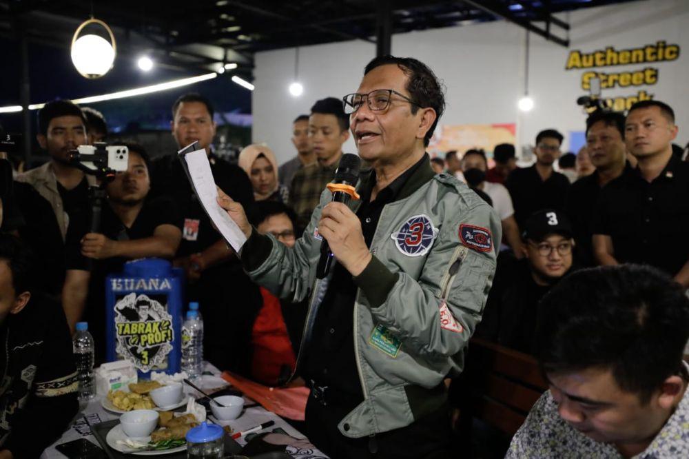 Keyword 'Mahfud' di X Sempat Diserang Bot Spam