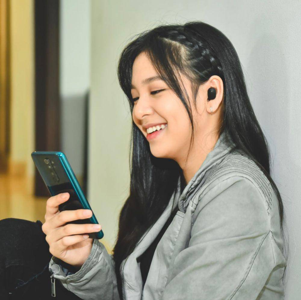 Zee JKT48 (instagram.com/jkt48.zee)