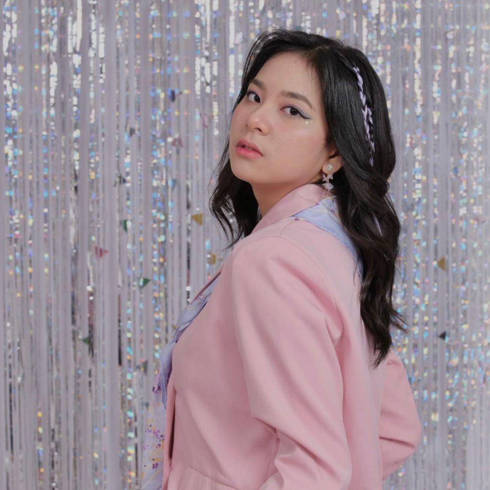 Zee JKT48 (instagram.com/jkt48.zee)