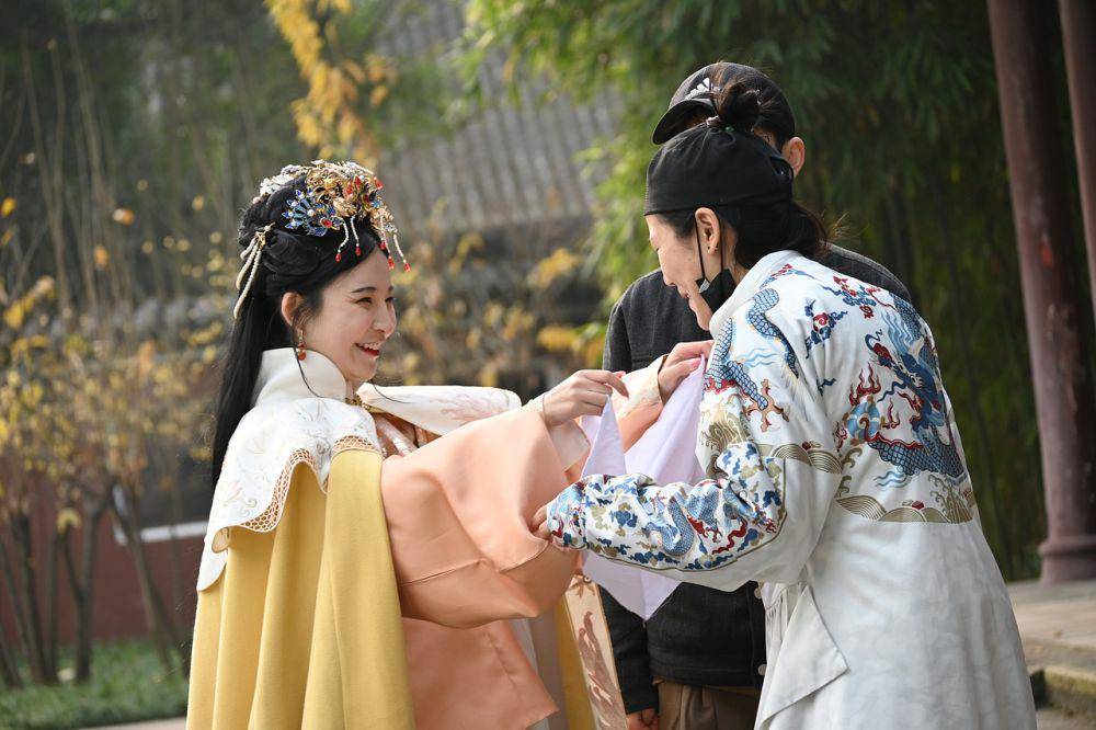 ilustrasi hanfu (Pixabay/Airtank)