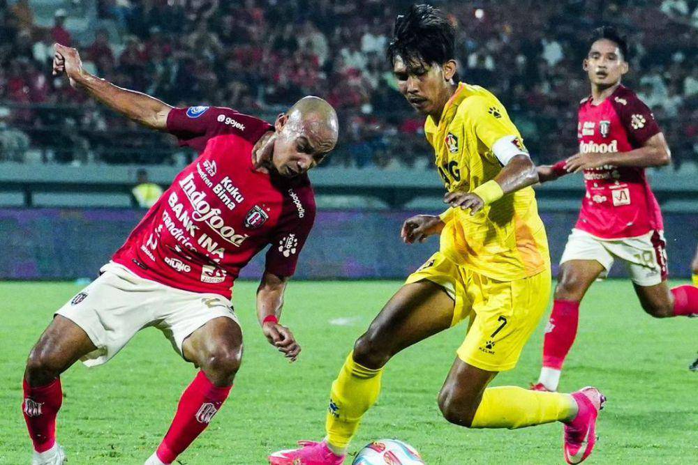 Persik dalam laga menghadapi Bali United pada putaran pertama Liga 1 2023/2024. (instagram.com/persikfcofficial)