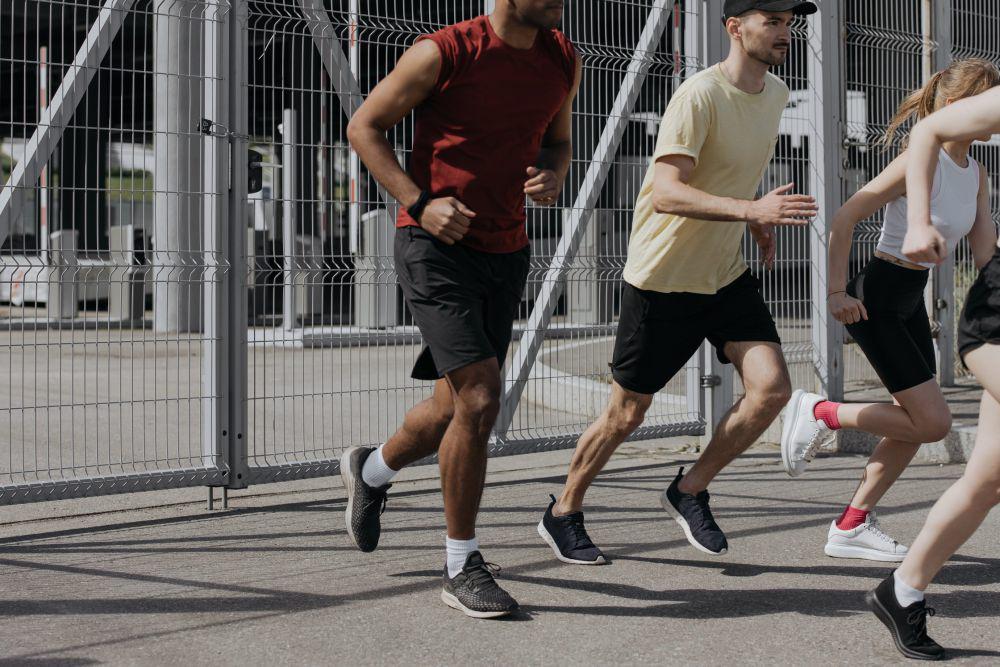 ilustrasi fartlek (pexels.com/cottonbro studio)